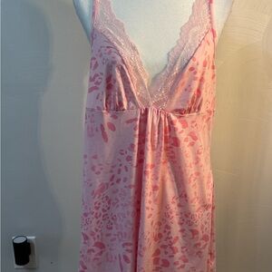 Chic Pink Lace Chemise in size large